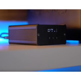 Quansatech Automatik USB Switch mit Display und Bedientasten